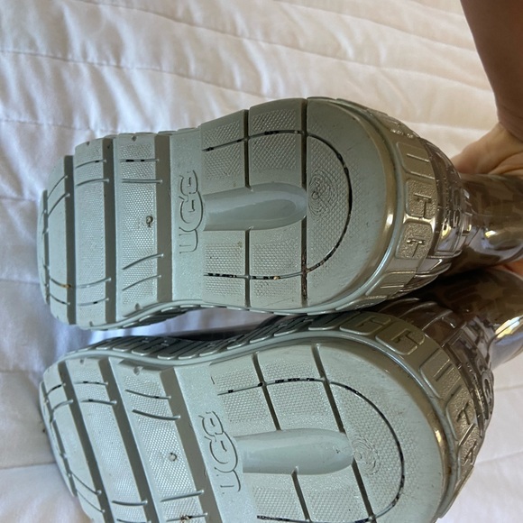 UGG Drizlita Graphic Monogram Rain boots size 5 - Picture 7 of 11